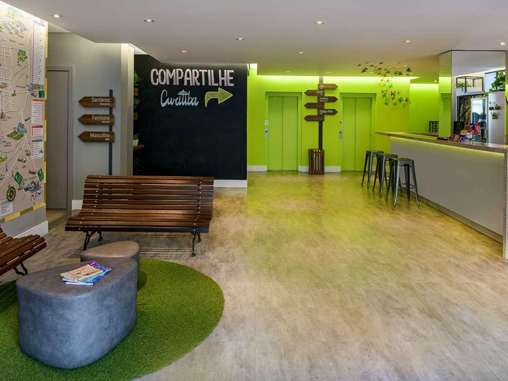 Ibis Styles Curitiba Centro Cívico Hotel Exterior foto