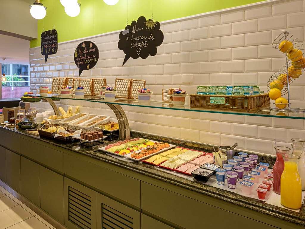 Ibis Styles Curitiba Centro Cívico Hotel Restaurante foto